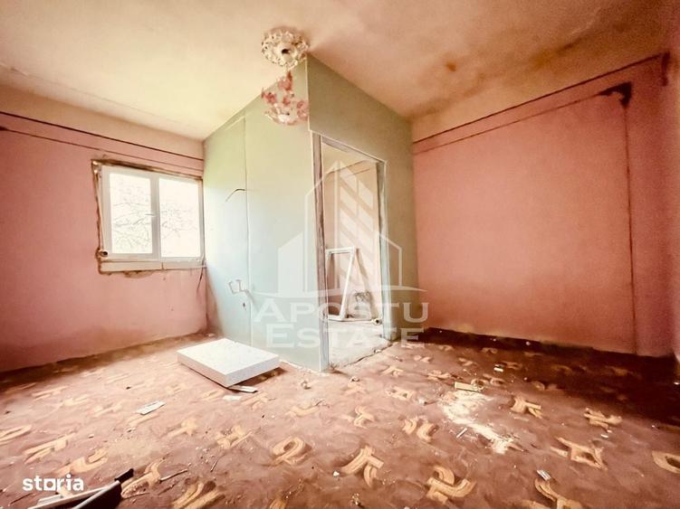 Casă cu 2 camere în Central