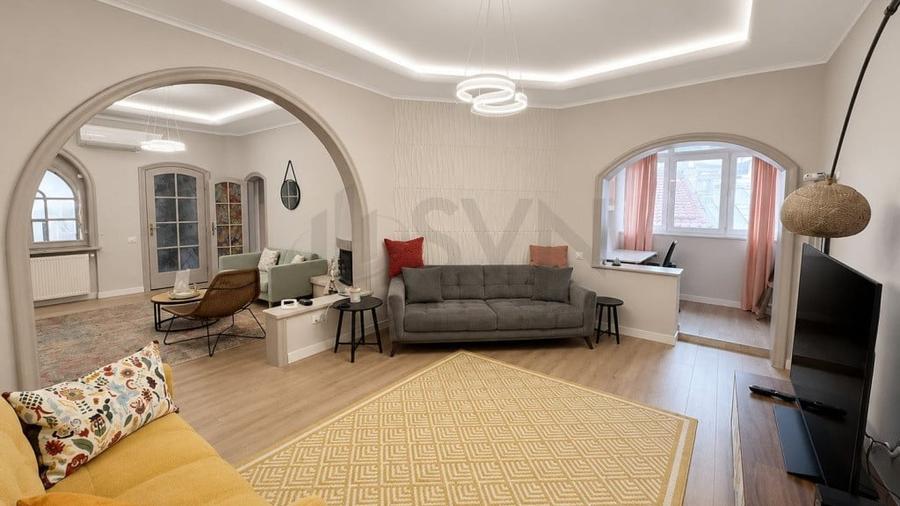 Apartament cu 3 camere decomandat în Primăverii