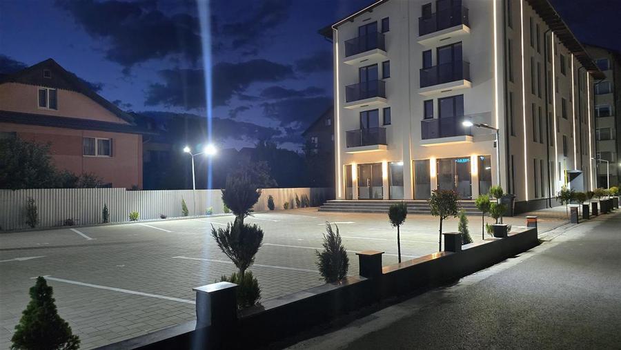 Birou, de 929 mp, în Ipotești