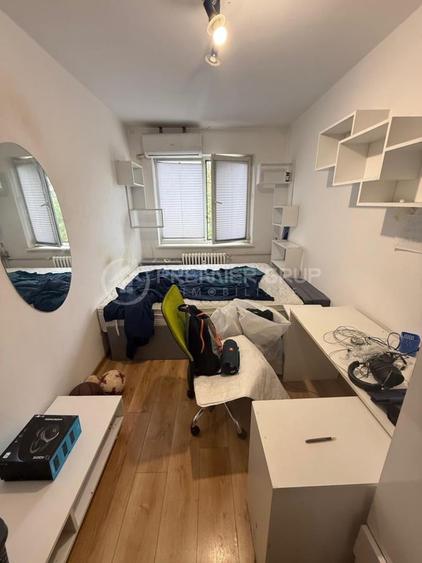 Apartament cu 3 camere decomandat în Tătărași