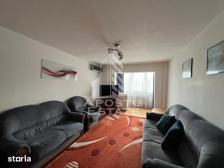 Apartament cu 3 camere în Circumvalațiunii