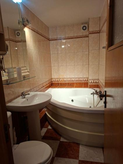 Apartament cu 4 camere decomandat, mobilat în Cotroceni
