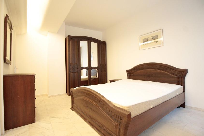 Apartament cu 2 camere circular, mobilat în Calea Victoriei