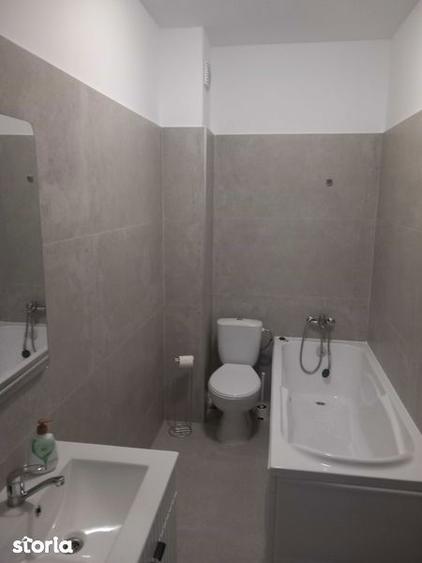 Apartament cu 2 camere în Uverturii