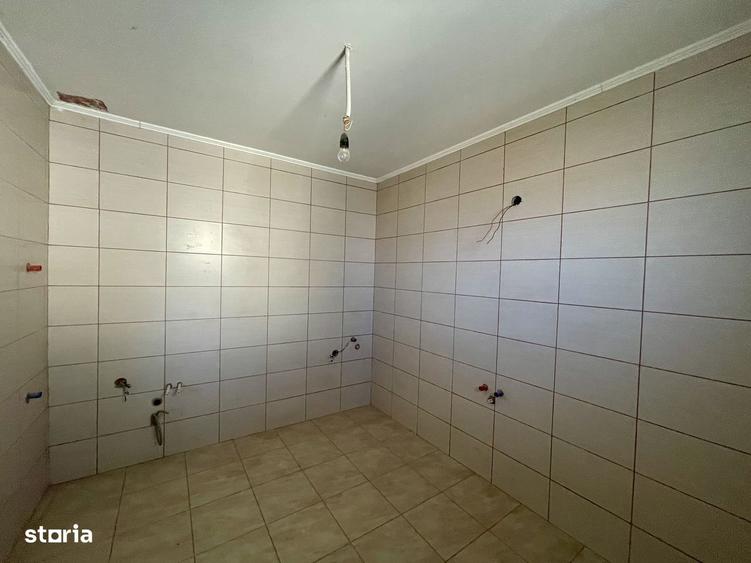 Casă cu 3 camere în Vicovu de Sus