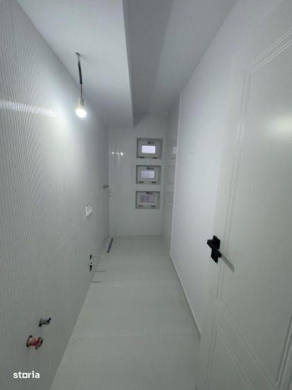 Casă cu 4 camere cu Teren 200 Mp în Valea Rosie