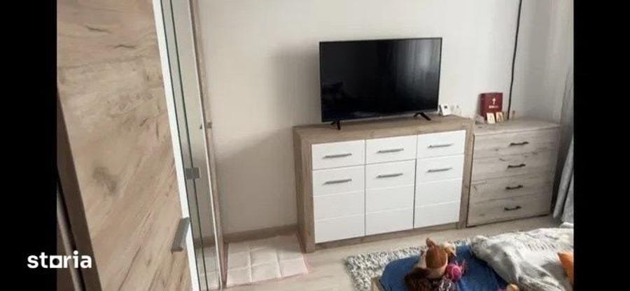 Apartament cu 2 camere decomandat în Pielești