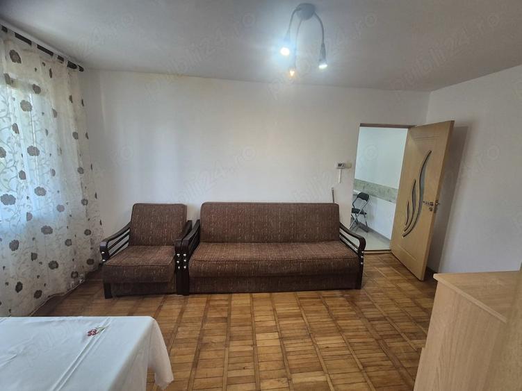 Apartament cu 2 camere nedecomandat în Central