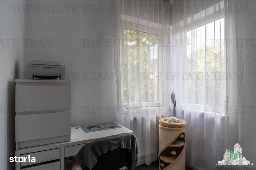Casă cu 4 camere cu Teren 175 Mp în Vatra Luminoasă