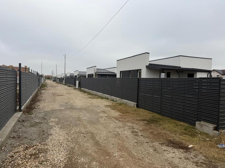 Casă cu 3 camere în Copăceni