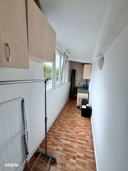 Apartament cu 2 camere decomandat în Între Lacuri