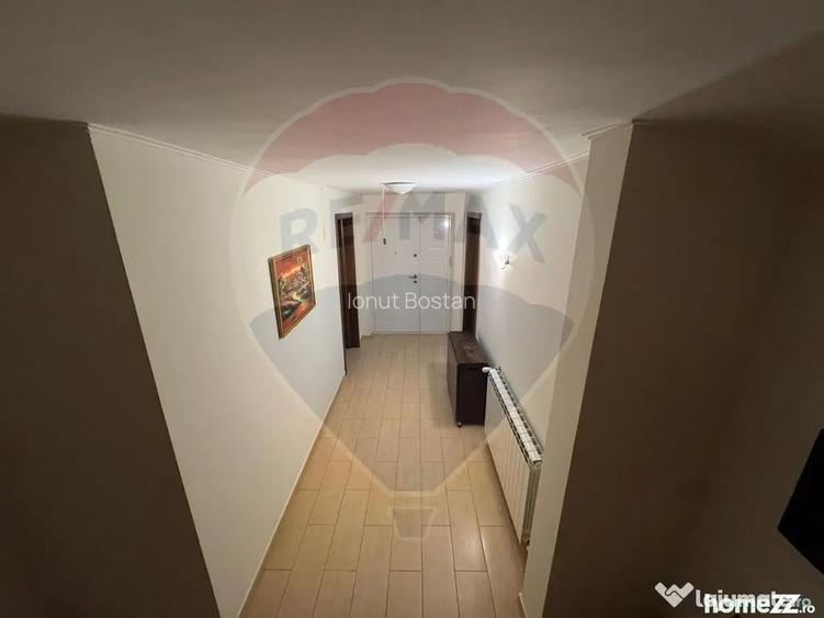 Casa / Vila cu 6 camere de vanzare in zona Darmanesti - Piatra-Neamt (Neamt)