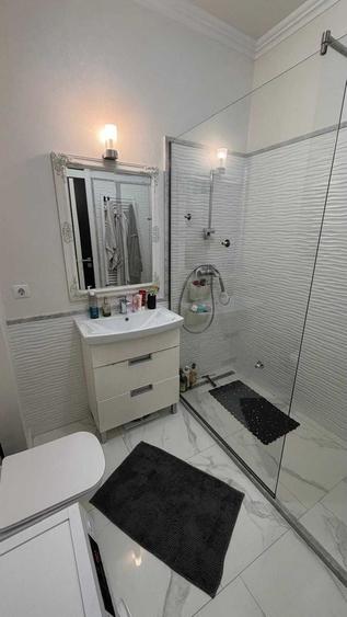 Apartament cu 2 camere decomandat în Plopilor