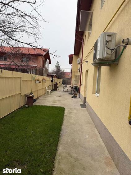 Casă cu Canalizare în Dobroești