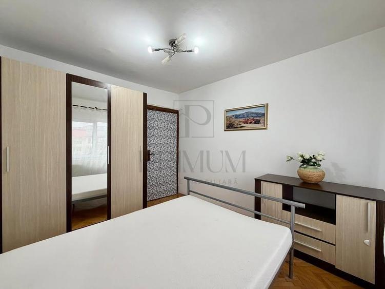 Apartament cu 3 camere decomandat, mobilat în Lipovei