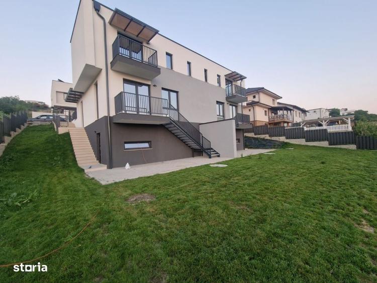 Vila in duplex, intr-o zona linistita, D+P+E, Dezmir - 2