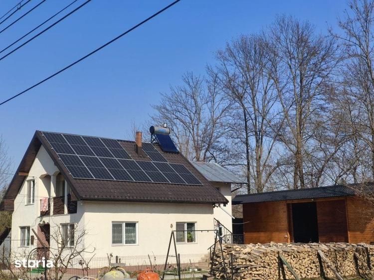 Casă cu 5 camere cu Teren 1000 Mp în Central