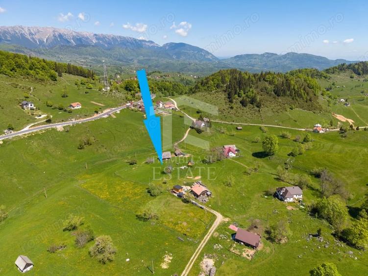 Teren de 7656 mp, în Fundata