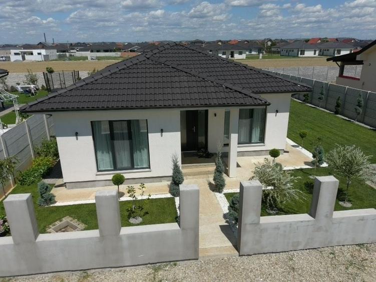 Casă cu 3 camere în Cihei