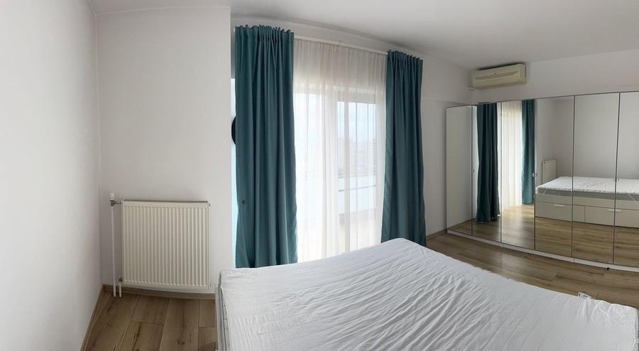 Apartament cu 3 camere semidecomandat, mobilat în Doamna Ghica