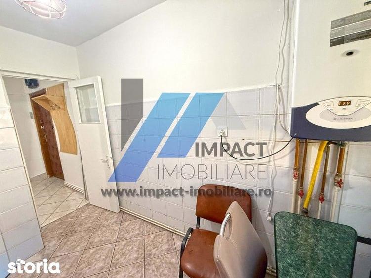 Apartament cu 3 camere decomandat în 1 Mai