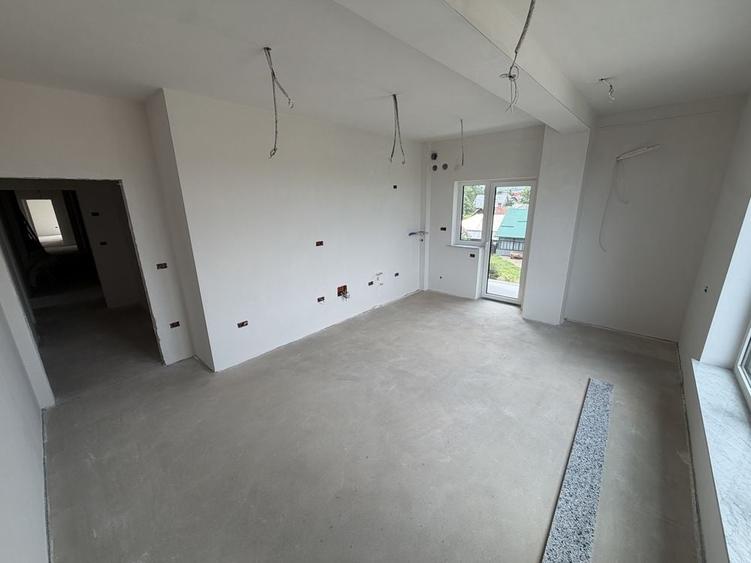 Apartament cu 3 camere decomandat în Rădăuți