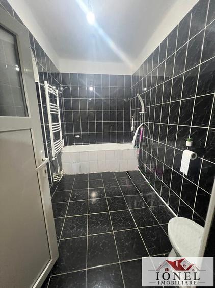 Casă individuală cu 4 camere cu Canalizare în Ighiu