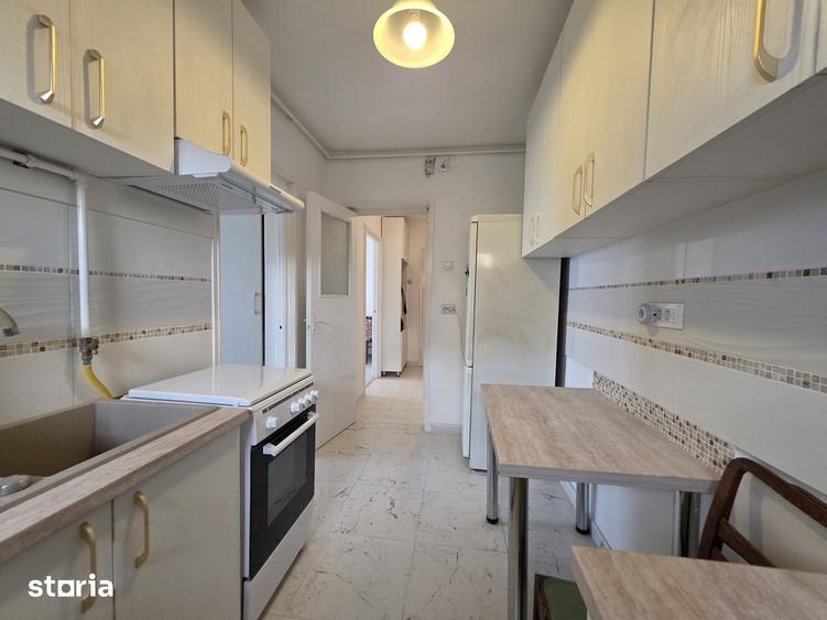 Apartament cu doua camere, B-dul Vlahuta - 9