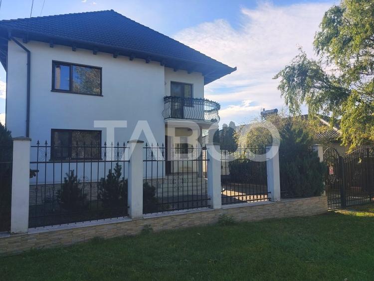 Casă individuală cu 6 camere cu Canalizare în Tălmaciu
