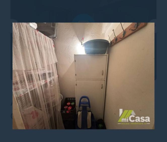 Apartament cu 3 camere decomandat în Micro 19