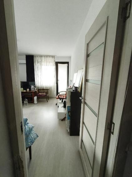 Apartament cu 2 camere decomandat, mobilat în Bucium