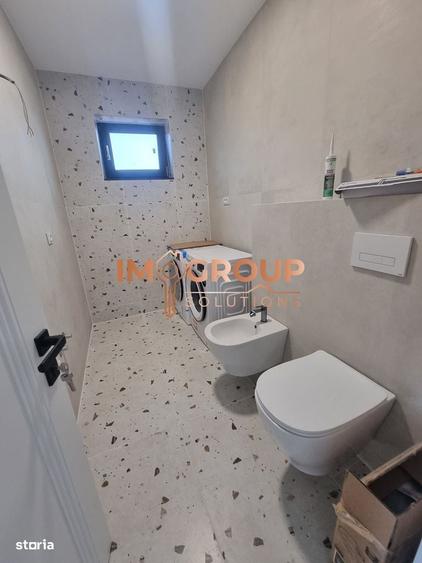 Casă cu 4 camere cu Teren 494 Mp în Aroneanu