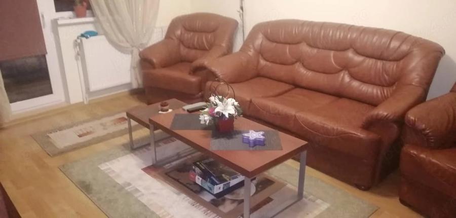 Apartament cu 2 camere decomandat în Astra