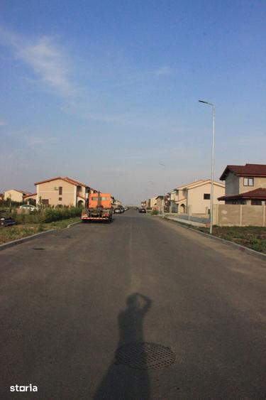 Casă cu 6 camere cu Teren 589 Mp în Săcălaz