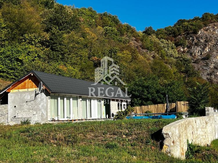 Casă individuală cu 2 camere cu Piscina în Exterior Vest