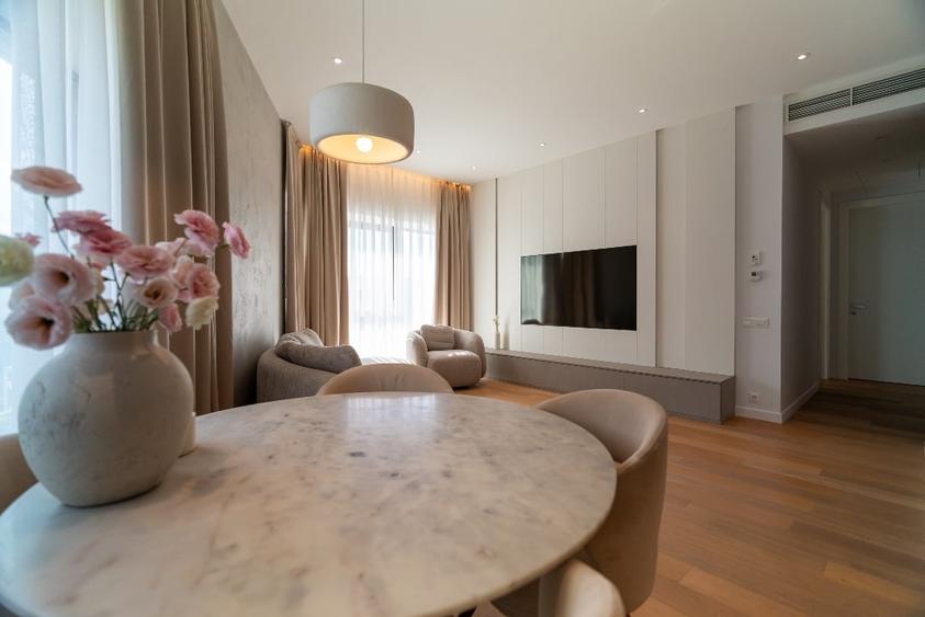 Apartament cu 3 camere decomandat, mobilat în Floreasca