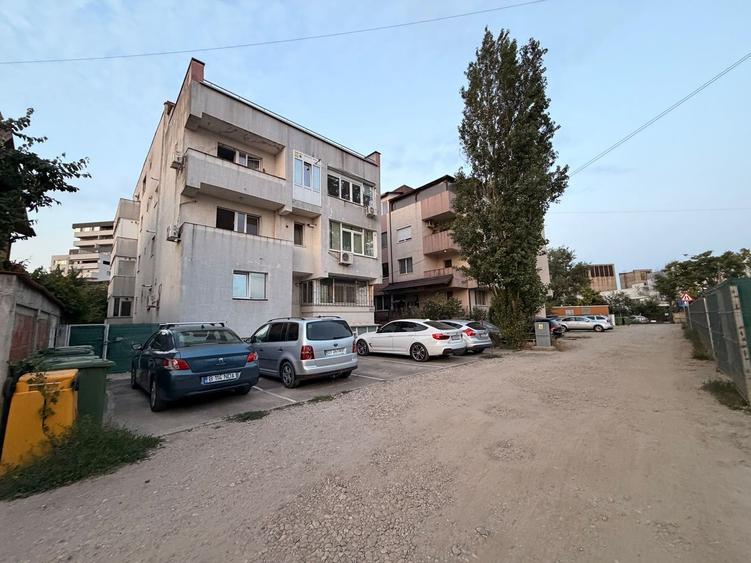 Apartament cu 2 camere decomandat, mobilat în Păcii