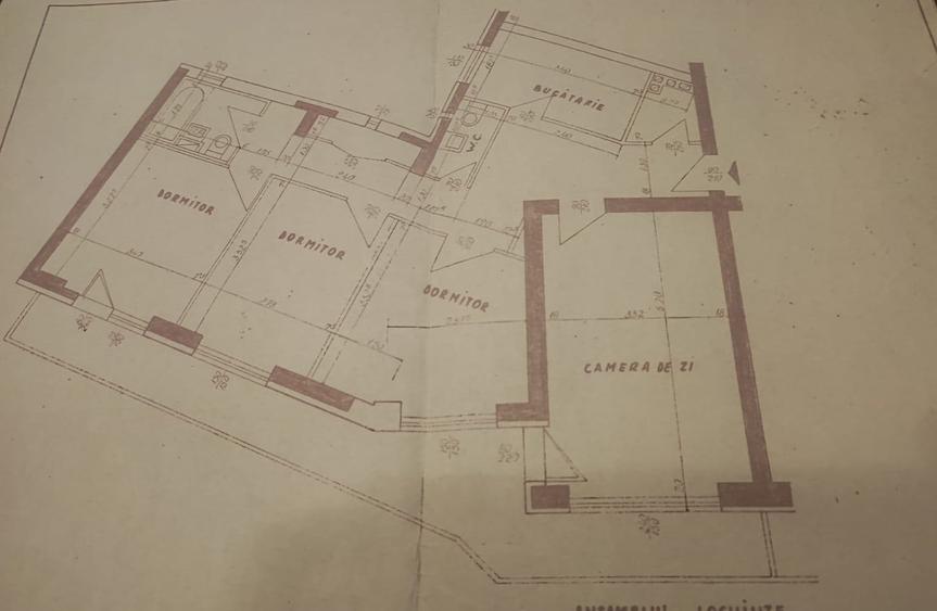 Apartament cu 4 camere decomandat, mobilat în Tineretului