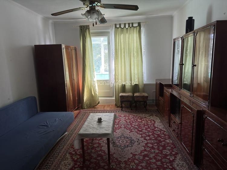 Vand Apartament 2 camere