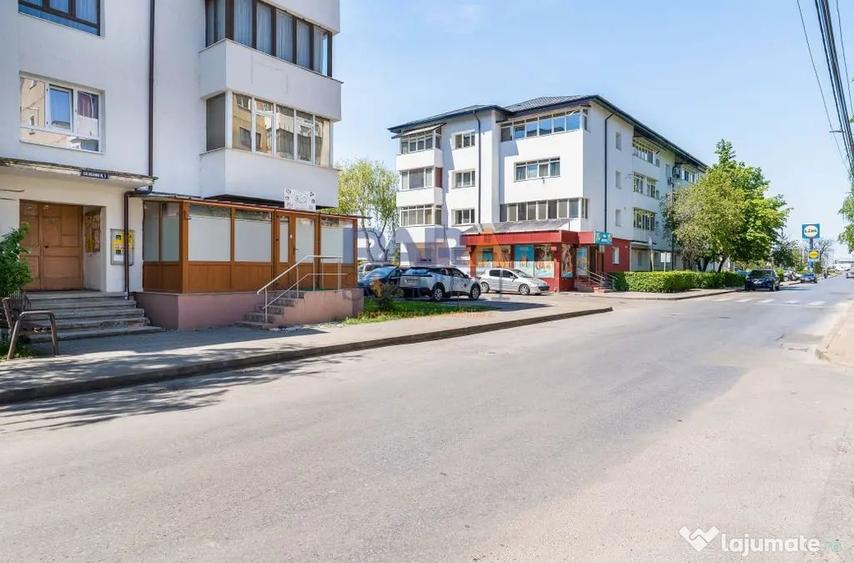 Spațiu comercial, de 60 mp, în Central