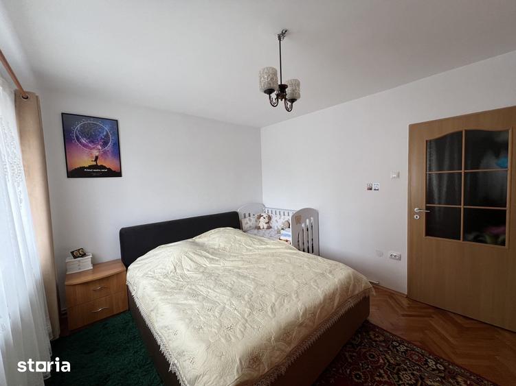 Apartament cu 2 camere decomandat în Turnișor