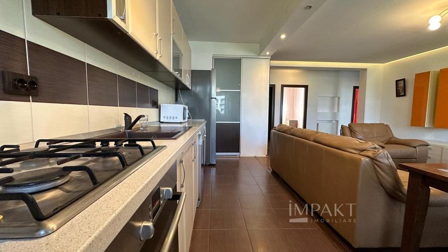 Apartament cu 4 camere semidecomandat, mobilat în Bună Ziua
