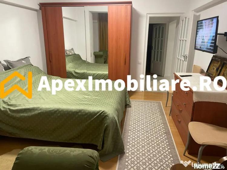 Apartament cu 3 camere decomandat în Alba Iulia
