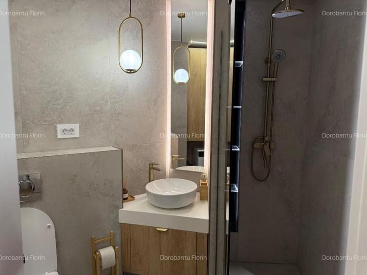 Apartament cu 3 camere decomandat, mobilat în Alba Iulia