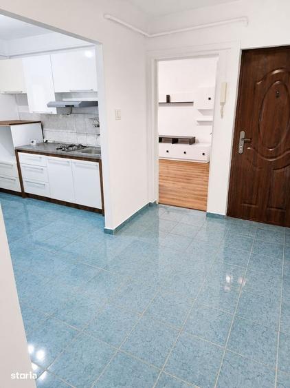 Apartament cu 2 camere decomandat în Soarelui