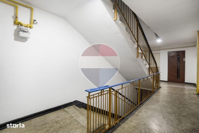 Apartament cu 2 camere decomandat în Central