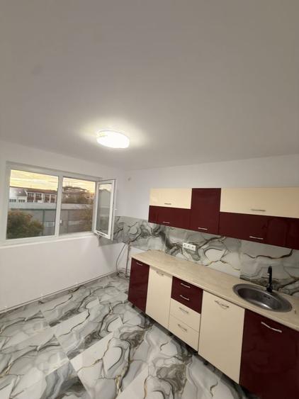 Apartament cu 2 camere semidecomandat în Micro 11