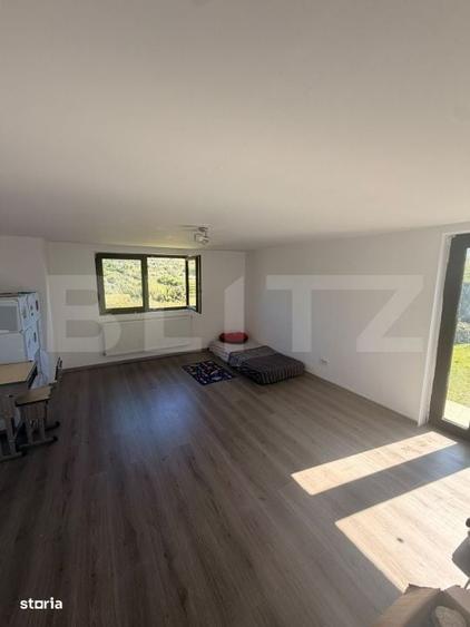 Casă cu 4 camere cu Teren 3600 Mp în Dărmănești