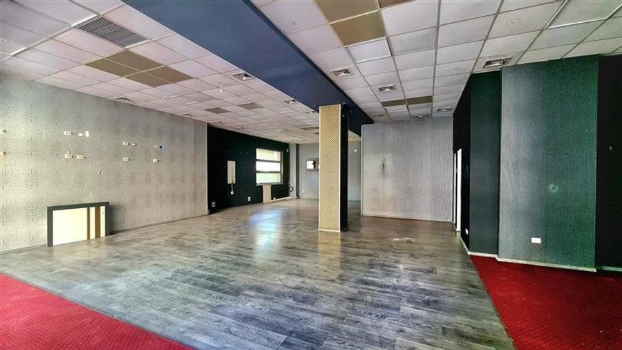 Spațiu comercial, de 160 mp, în Complex Studențesc