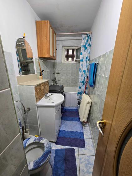 BAIA MARE Ap.2 camere, 38MP Etaj 4/4, Aleea Neptun 48500 usor negociabil - 2